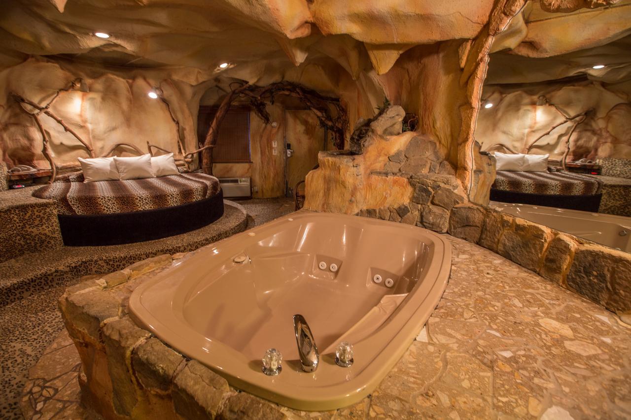 Feather Nest Inn (Adults Only) Черрі-Гілл Екстер'єр фото