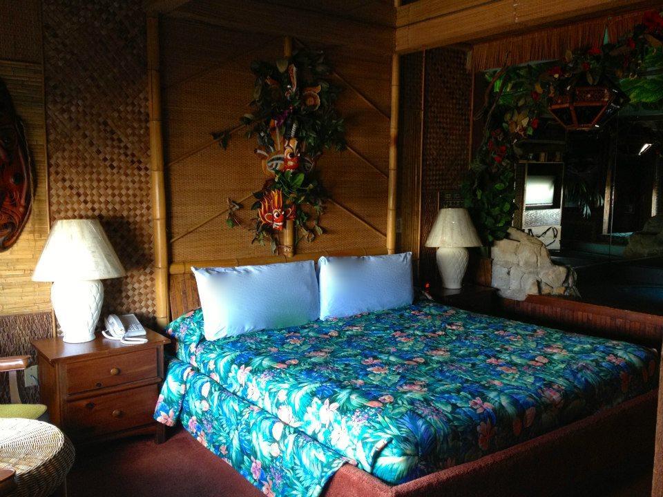 Feather Nest Inn (Adults Only) Черрі-Гілл Номер фото